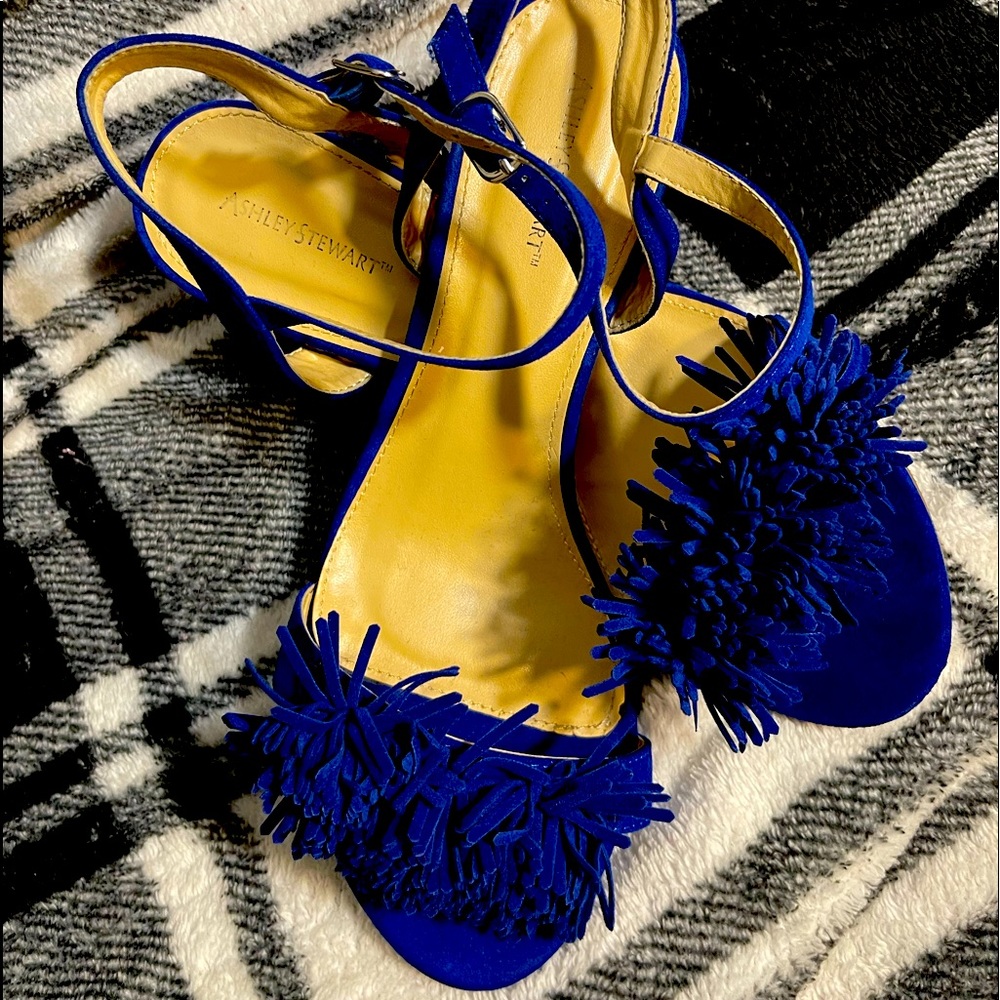 Royal blue 3.5 inch heel with fringes